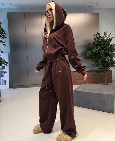 Костюм женский, широкие брюки и укороченое худи коричневый IMMA443-42-44-коричневий фото